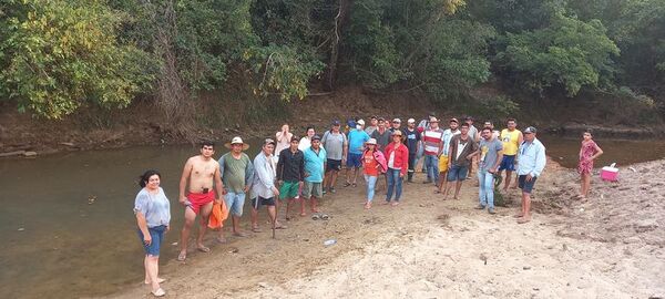 Autoridades no hacen nada ante crimen ambiental de arroceras en el Arroyo Aguapety - Nacionales - ABC Color