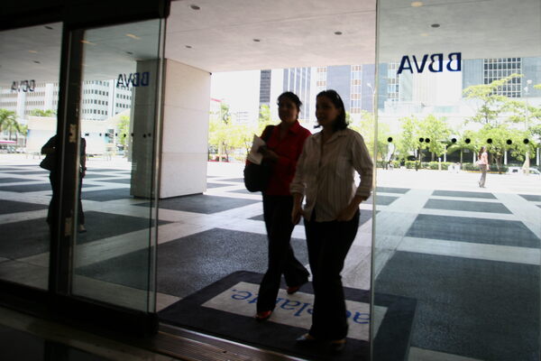El BBVA proyecta para Colombia un crecimiento económico del 4 % en 2022 - MarketData