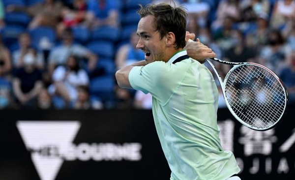 Diario HOY | Medvedev no se arruga ante Kyrgios