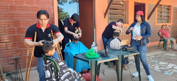 Noticia de “buen corte”: De la tragedia a la discriminación para superarse