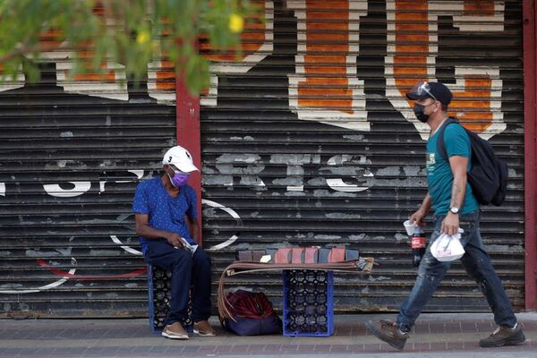 Casos positivos de covid-19 se aproximan a los 7.000 al día - Nacionales - ABC Color