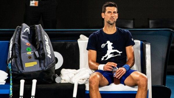Sigue la novela de Djokovic: Analizan millonaria demanda al gobierno australiano