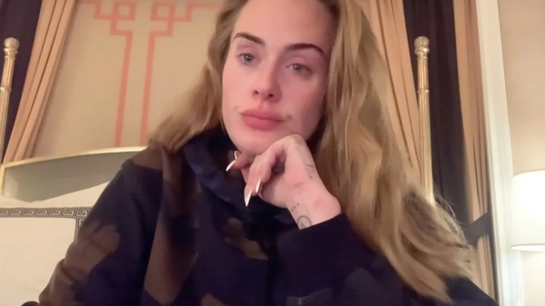 Entre lágrimas, Adele cancela conciertos en Las Vegas por casos de Covid-19