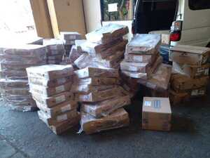Decomisan casi 2.000 kilos de pollo contrabandeado en Aduana de CDE - La Clave