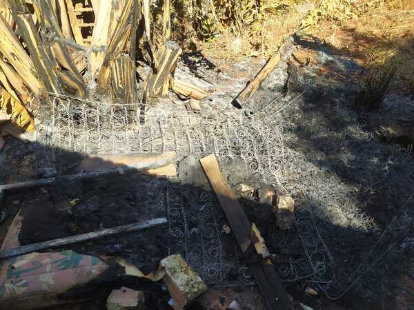 No la aceptaban como la novia del hermano, y quemó la casa de su cuñada