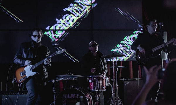 Katalinos presenta videoclips de sus canciones, que serán parte de la banda sonora de film - OviedoPress