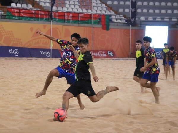 Sub 20 de fútbol playa: semifinales a la vista - APF