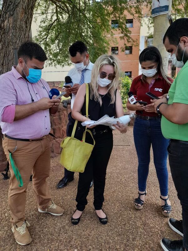 Incautan CCTV y celulares de involucrados en el “bloqueo” a la fiscala Sandra Ledesma - Nacionales - ABC Color