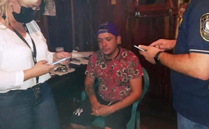 Detenido por enviar pornografía infantil en grupo de WhatsApp - Noticiero Paraguay