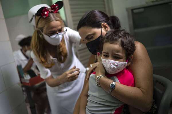 Juku'a, fiebre y decaimiento son signos graves en niños con Covid