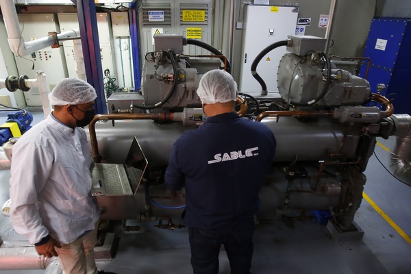 El colombiano que convirtió su empresa de refrigeración en oportunidades - MarketData