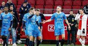 Crónica / Copa de Holanda: Le hacen el “Pasillo” a un jugador con cáncer