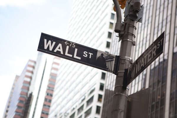 Inestabilidad de las ganancias y proximidad de subas de tasas vuelve a generar caída de acciones en EEUU - MarketData