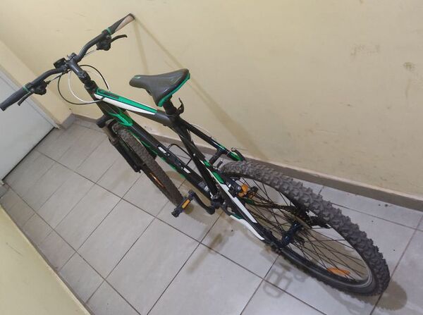 Recuperan en Capiatá bicicleta de hombres con antecedentes - Nacionales - ABC Color