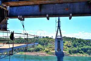 Dovelas del Puente de la Integración están a 280 metros de completar el vano central - .::Agencia IP::.