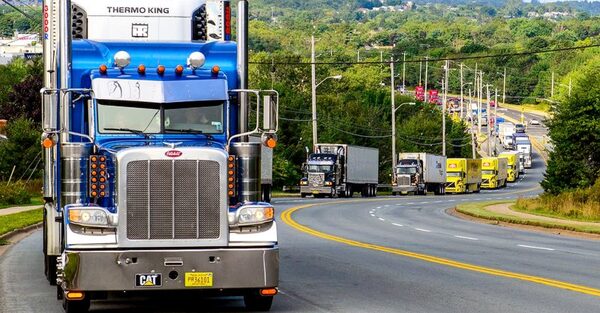 ‘Convoy por la libertad’: Camioneros canadienses bloquearán carreteras en oposición a los mandatos de vacunas