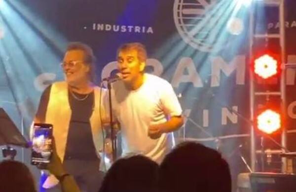 Crónica / [VÍDEO] En "San san san bernardino", ¡Pipino Cuevas hizo dúo con Emilio García!