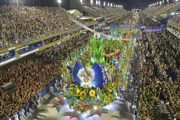 Río de Janeiro y Sao Paulo aplazaron para abril los desfiles de carnaval debido al incremento de casos de COVID-19