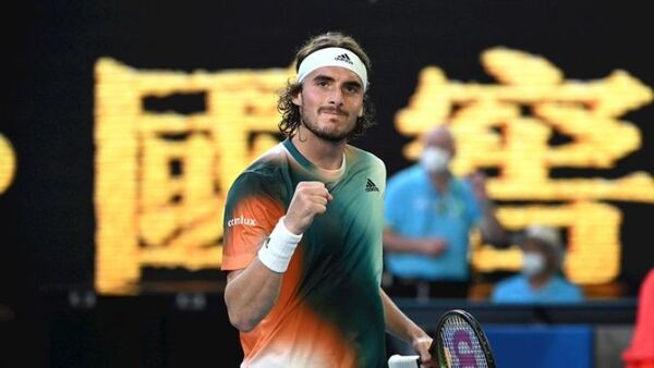 Tsitsipas y Medvedev avanzan a octavos