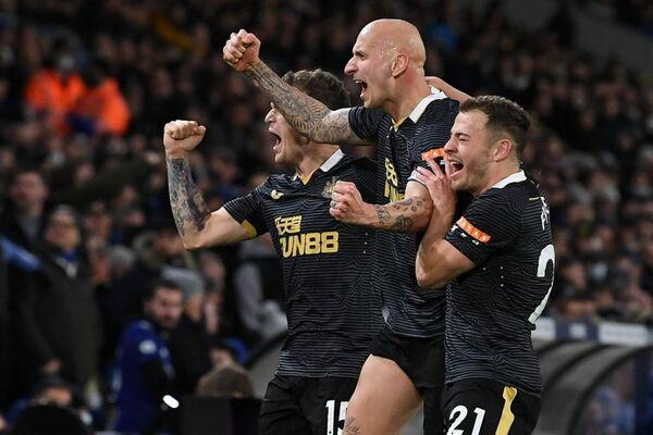 El Newcastle, sin Almirón, se aferra a la salvación - Fútbol Internacional - ABC Color