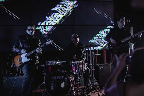 Katalinos: presentan videoclips y temas que serán parte de una banda sonora de cine