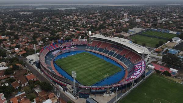 Crónica / Paraguay-Uruguay, ¿Se jugará a estadio lleno?