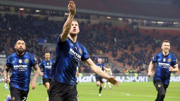 Dzeko blinda el liderato del Inter en el minuto 90