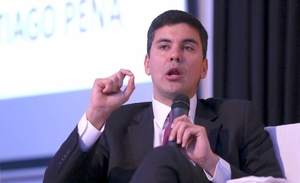 Diario HOY | Santi Peña lamenta persecución política del oficialismo contra funcionaria del IPS