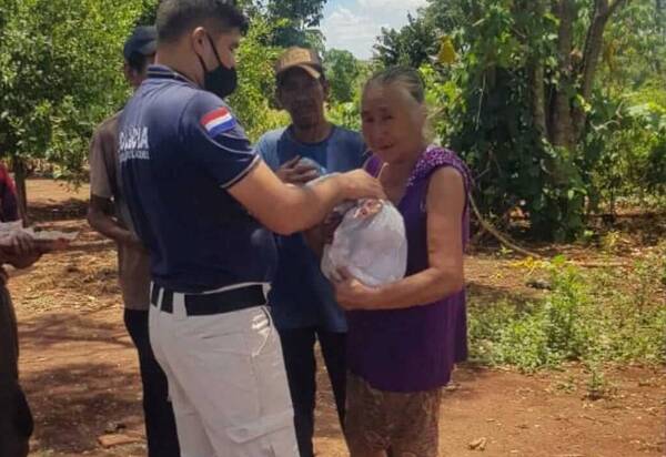 Crónica / Polis donaron carne incautada a una comunidad indígena por orden del fiscal