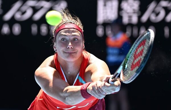 Medvedev, Tsitsipas, Sabalenka y Halep siguen avanzando en Australia - Polideportivo - ABC Color