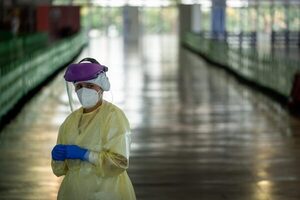 Antivacunas amenazan a más de 6.000 enfermeros de Canarias por vacunar a menores de edad - Megacadena — Últimas Noticias de Paraguay