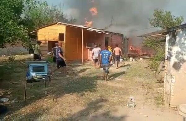 Precarias viviendas se incendian en Bañado Norte