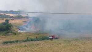 Siguen los incendios en Ayolas y bomberos ya consideran una “emergencia mayor” - ADN Digital