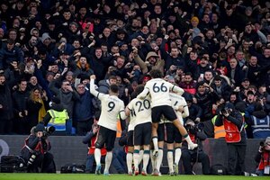 Liverpool derrota al Crystal Palace y recorta distancia con el líder
