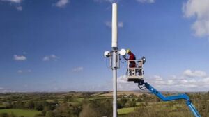 Piden antenas 5G lejos de aeropuertos porque afectarían a aviones