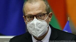 OMS: tras ómicron es plausible que termine la pandemia en Europa