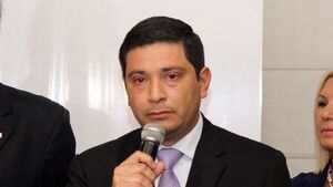 Director del Mercado 4 pide no perseguir a colorados en el Gobierno