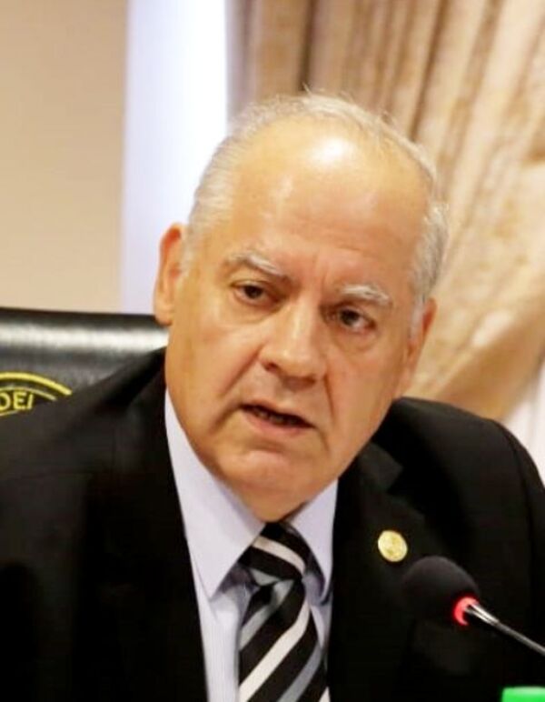 Ministro de “vacaciones” designó a juez para RGD - Nacionales - ABC Color