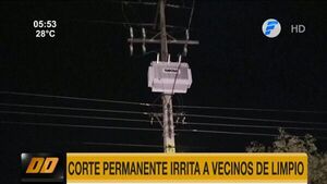 Barrio de Limpio sufre permanentes cortes de luz en plena ola de calor