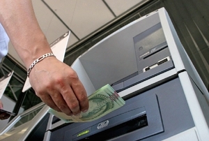 Cerca de 68.000 jubilados y pensionados cobrarán sus haberes este martes - .::Agencia IP::.