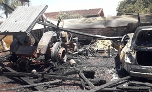 Diario HOY | Incendio consume cinco toneladas de granos de soja, insumos y máquinas