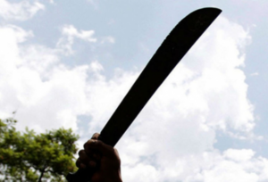 Dos hombres se machetearon y uno de ellos falleció hoy - La Clave