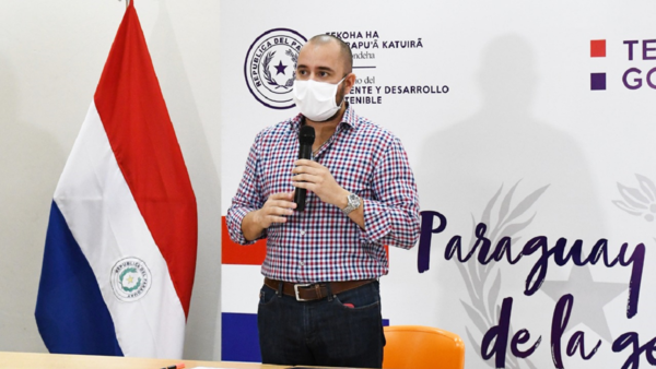 Diputada pide interpelar a Ariel Oviedo: "Es un analfabeto en tema ambiental"