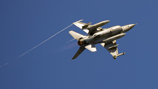 OTAN refuerza su presencia militar en Europa del Este con más buques y aviones debido a la situación en torno a Ucrania