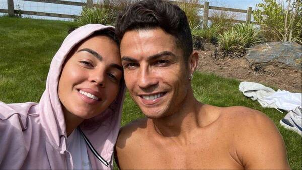 Crónica / [VIDEO] Advierten a Cristiano sobre su yiyi: "Tienes a la mujer más malvada a tu lado"