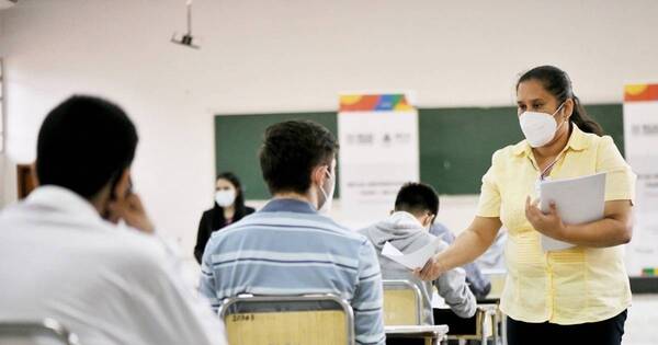 La Nación / Becas de Itaipú: en la primera semana de inscripción, 6.200 jóvenes se postularon