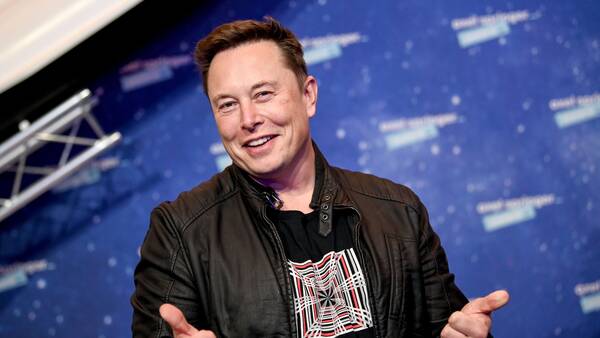 Elon Musk y su fortuna ¿cómo lo maneja?