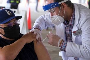 COVID-19: Aprueban prórroga de Ley de emergencia e instan a la población a inmunizarse - MarketData