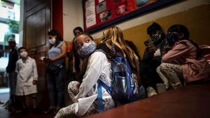 Argentina acelera vacunación para presencialidad en escuelas