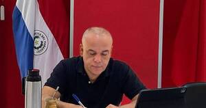 La Nación / Diputado presentará ley para que pase sanitario no sea obligatorio